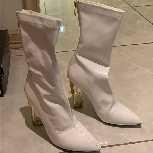 Fashion Nova Shoes - White boots